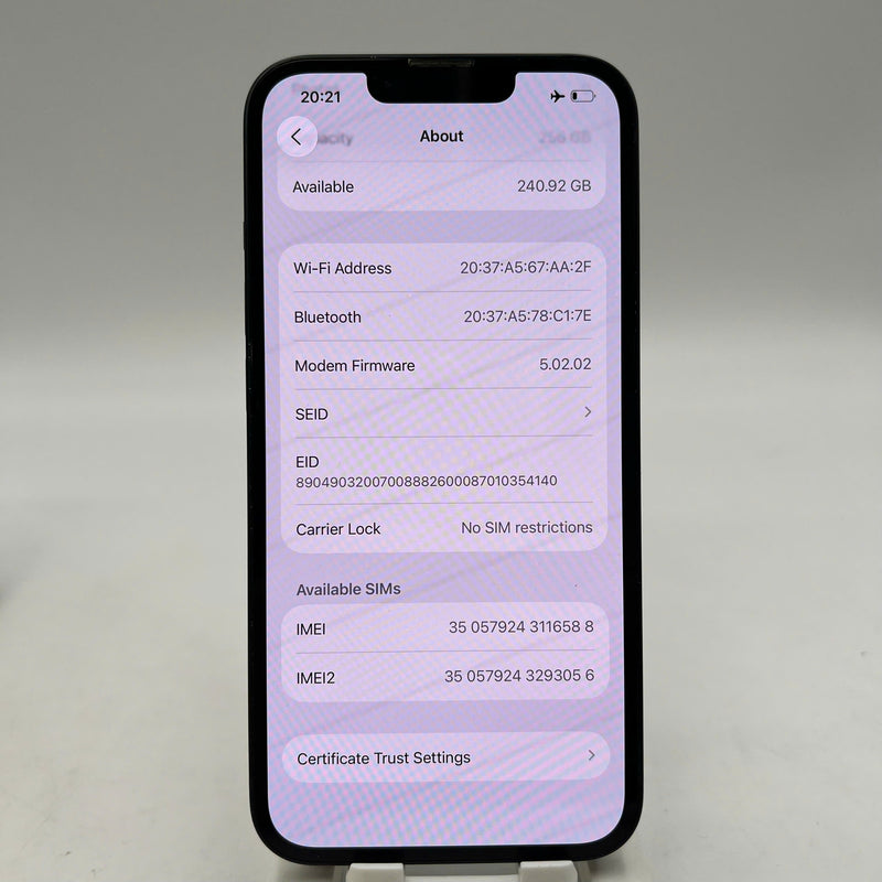 iPhone 13 256GB Black 98% battery 100% The device has paid all network fees and is used like Apple International (Battery replaced, scratched orange edge, scratched edge) - HH6588 