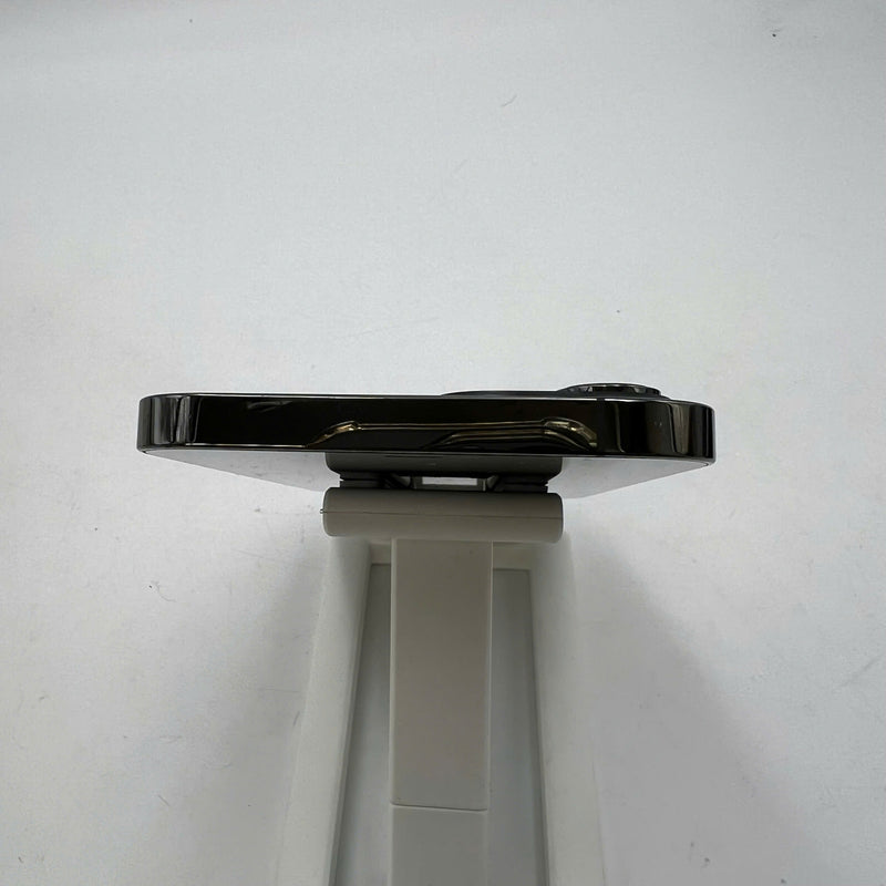 iPhone 12 Pro Max 256GB Black 98% battery 100% The device has paid off all network fees and is used like an Apple International (Battery replaced, back cover darkened, edges scratched, 2.5x spots) - HH0322 