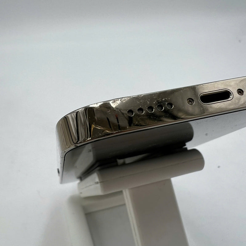 iPhone 14 Pro 256GB Gold 98% battery 100% International from AU (No AU sim - Battery replaced, 0.5x/3x spots, scratched screen, scratched edges, scratched orange edges) - HH3343 