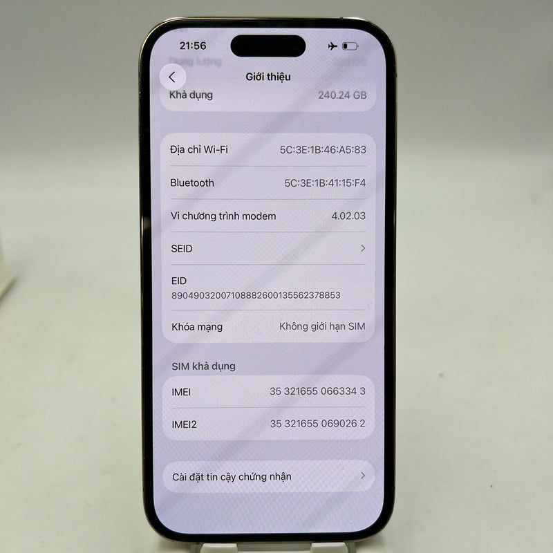 iPhone 14 Pro 256GB Gold 98% battery 100% International from AU (No AU sim - Battery replaced, 0.5x/3x spots, scratched screen, scratched edges, scratched orange edges) - HH3343 