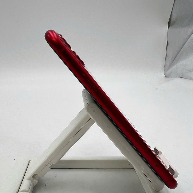 iPhone 11 256GB Red 98% battery 100% The device has paid off all network fees and is used like Apple International (Replaced battery, 1x spot, scratched edges, scratched orange edges) - HH7038 