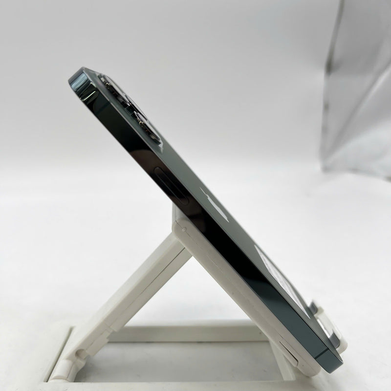 iPhone 13 Pro Max 256GB Green 98% battery 100% International from SB (No SB sim - Replaced battery, scratched charging port edge) - HH3642 