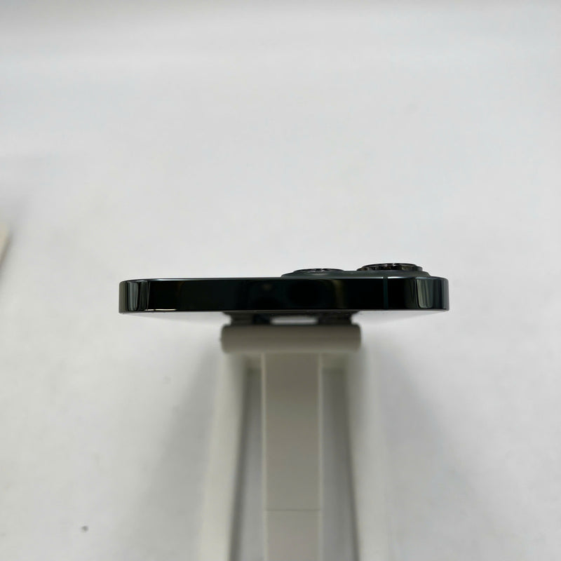 iPhone 13 Pro Max 256GB Green 98% battery 100% International from SB (No SB sim - Replaced battery, scratched charging port edge) - HH3642 