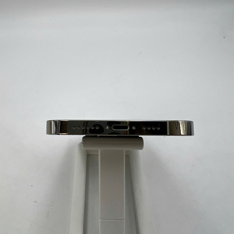 iPhone 13 Pro Max 128GB White 98% battery 100% International from DCM (No DCM sim used - Replaced battery, scratched edges, scratched orange edges, 1x spot) - HH3268 