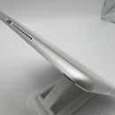 Ipad Air 2 9.7" 32GB Silver Wifi 98% battery from 95% (Scratched edges, dented back) 