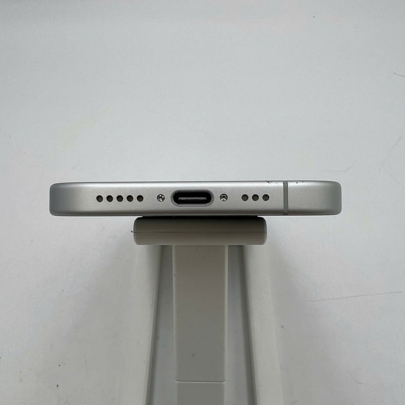 iPhone 16 256GB White 98% battery 90% Apple International (orange with purple spots, scratches on edges, scratches on screen) - HH7991 