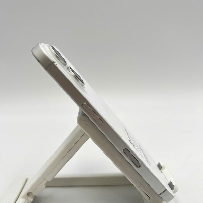 iPhone 16 256GB White 98% battery 90% Apple International (orange with purple spots, scratches on edges, scratches on screen) - HH7991 