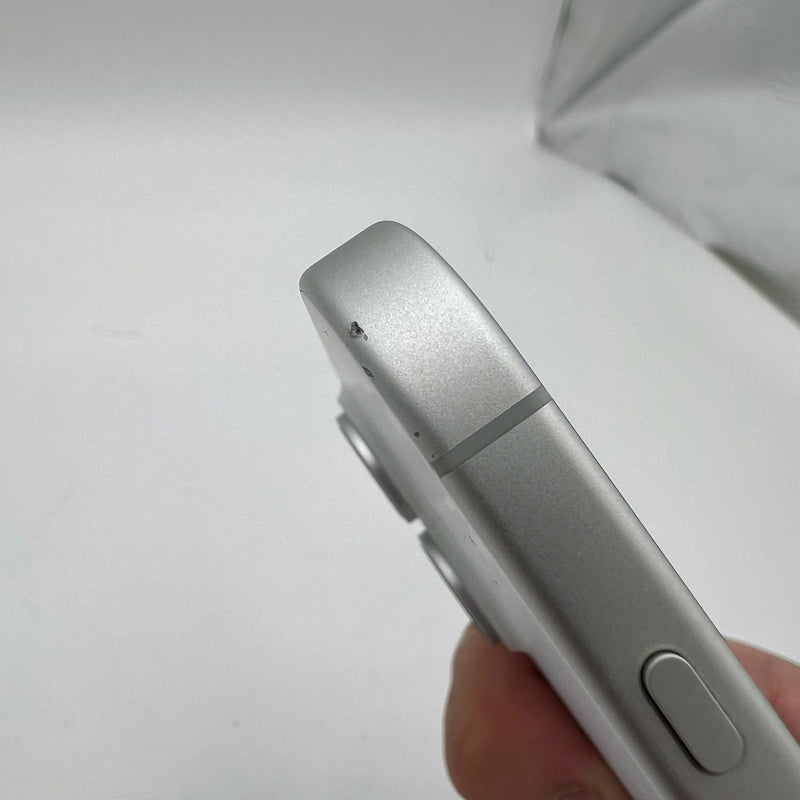 iPhone 16 256GB White 98% battery 90% Apple International (orange with purple spots, scratches on edges, scratches on screen) - HH7991 