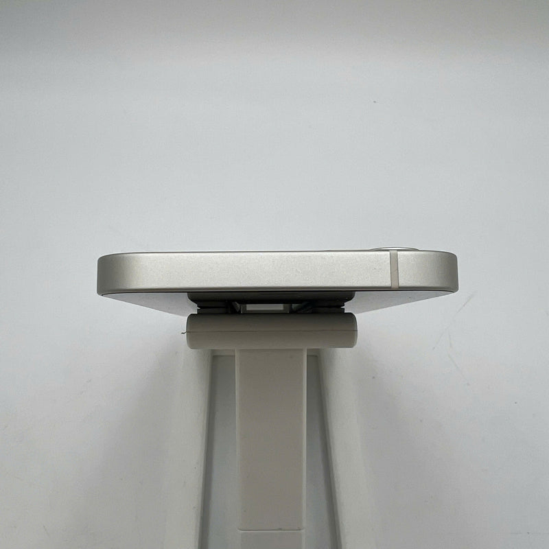 iPhone 12 256GB White 98% battery 100% The device has paid all network fees and is used as an Apple International (Battery replaced) - HH4336 