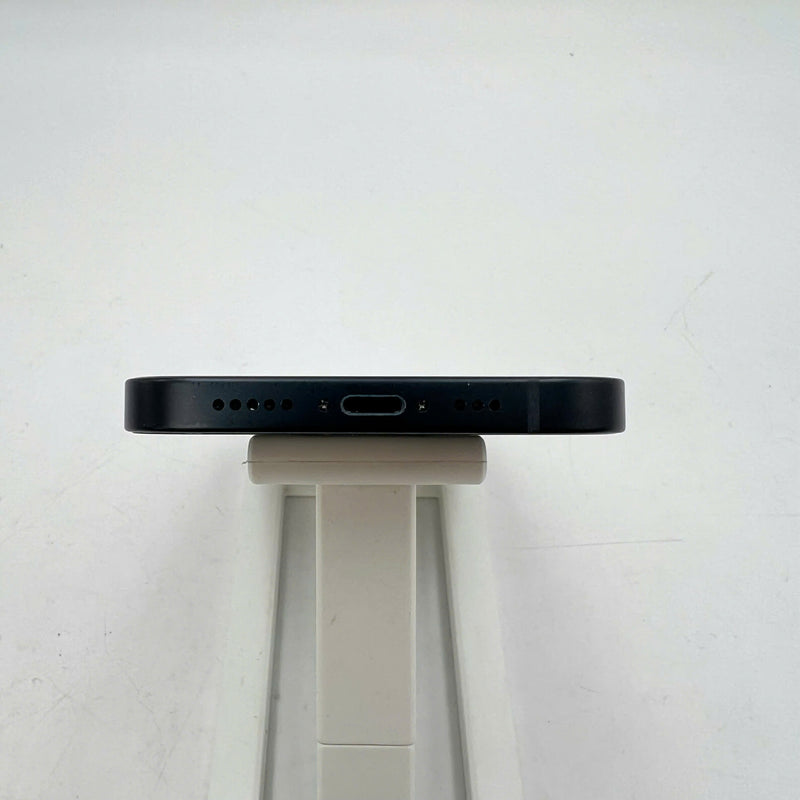 iPhone 13 128GB Black 98% battery 100% International from SB (No SB sim - Replaced battery, dark edges) - HH5880 