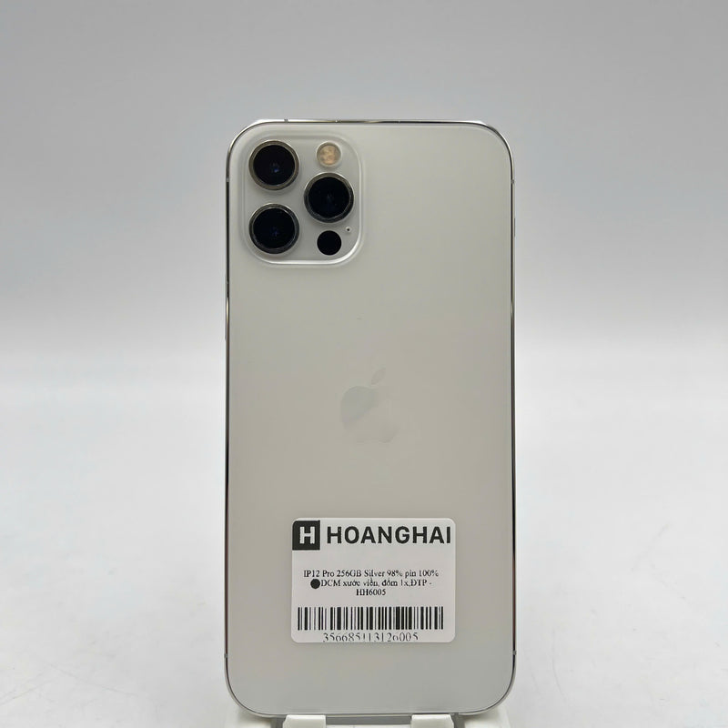 iPhone 12 Pro 256GB White 98% battery 100% The device has paid all network fees and is used like Apple International (scratches on the edge, 1x spot, DTP) - HH6005 