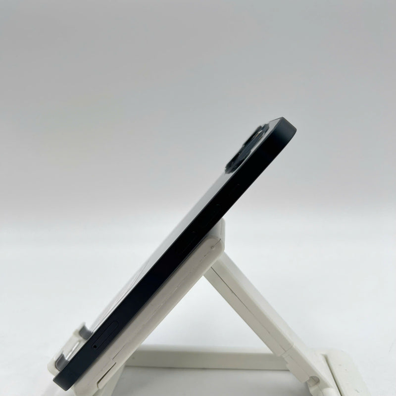 iPhone 13 128GB Black 98% battery 100% International from AU (No AU sim - Battery replaced, dark edges) - HH2955 