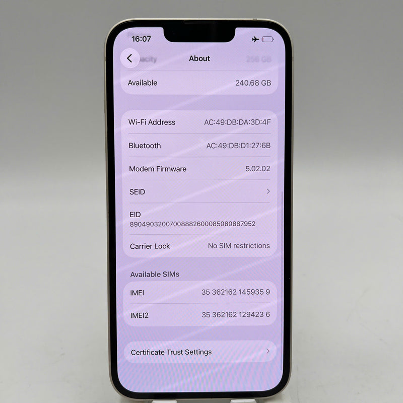 iPhone 13 256GB White 98% battery 100% International from SB (No SB sim used - Replaced battery, scratched screen, scratched edges) - HH9359 