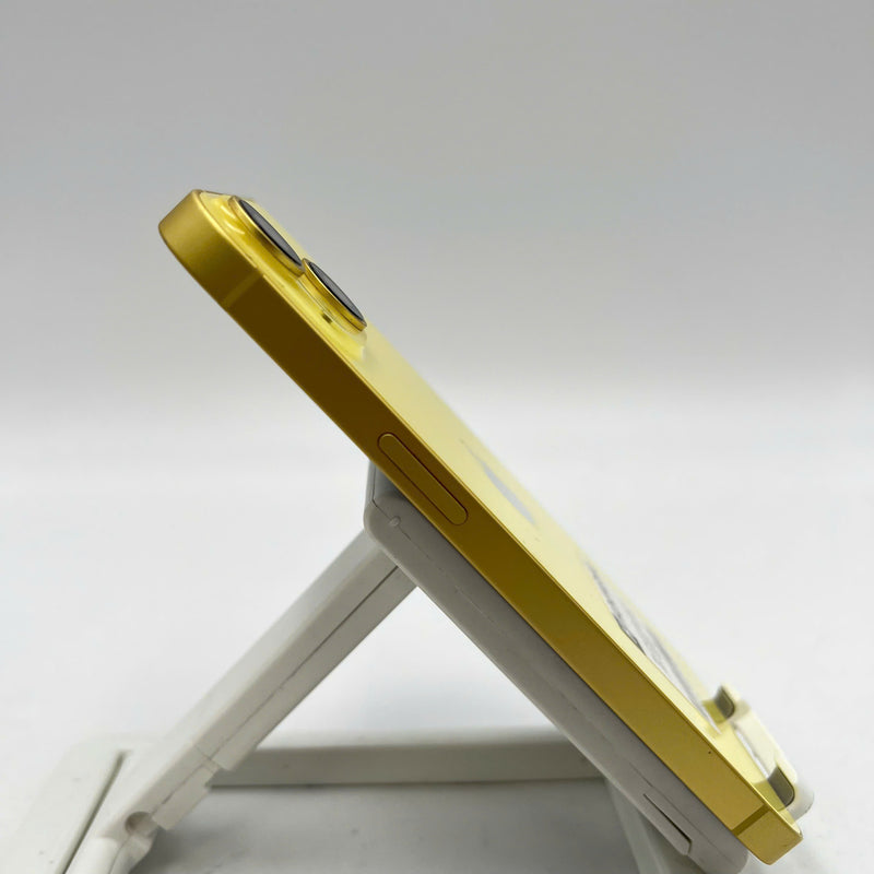 iPhone 14 128GB Gold 98% battery 100% Apple International (Battery replaced, dented edges) - HH7165 