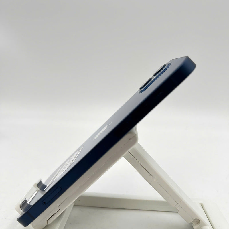 iPhone 12 256GB Blue 98% battery 100% The device has paid off all network fees and is used as an Apple International (Replaced battery, scratched edges, scratched orange edges) - HH7444 