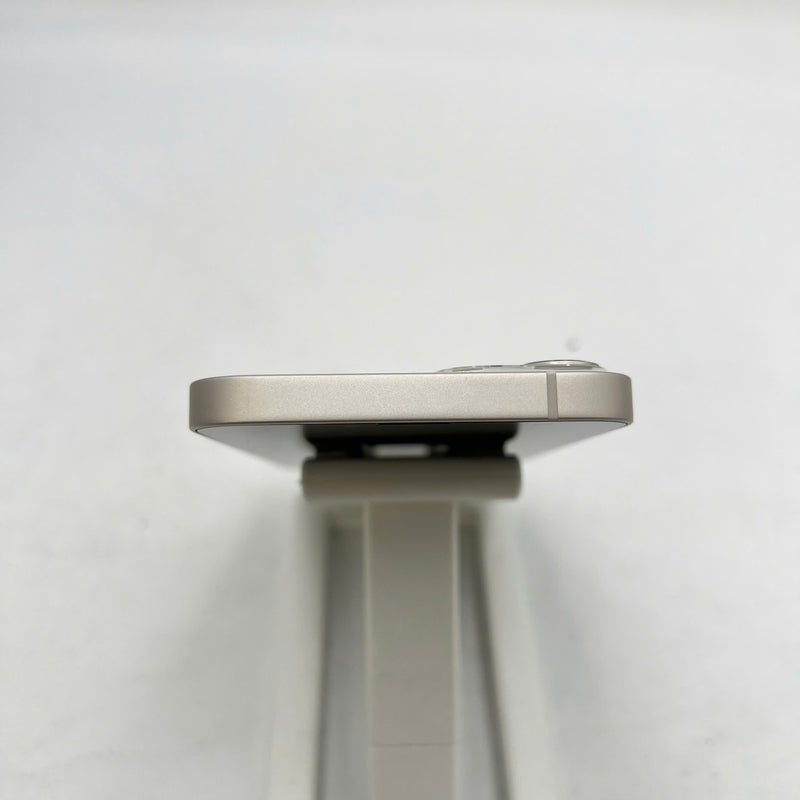 iPhone 13 128GB White 98% battery 100% Apple International (Battery replaced) - HH6150 