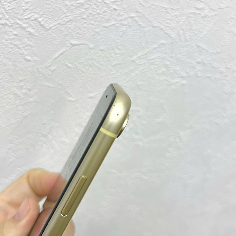 iPhone Xr 64GB Gold 98% battery 88% Apple International (scratched edges) - HH1817 