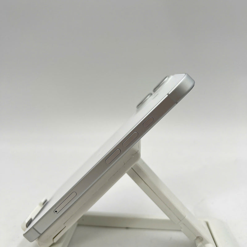 iPhone 16 128GB White 100% International Warranty from SB (No SB sim) 