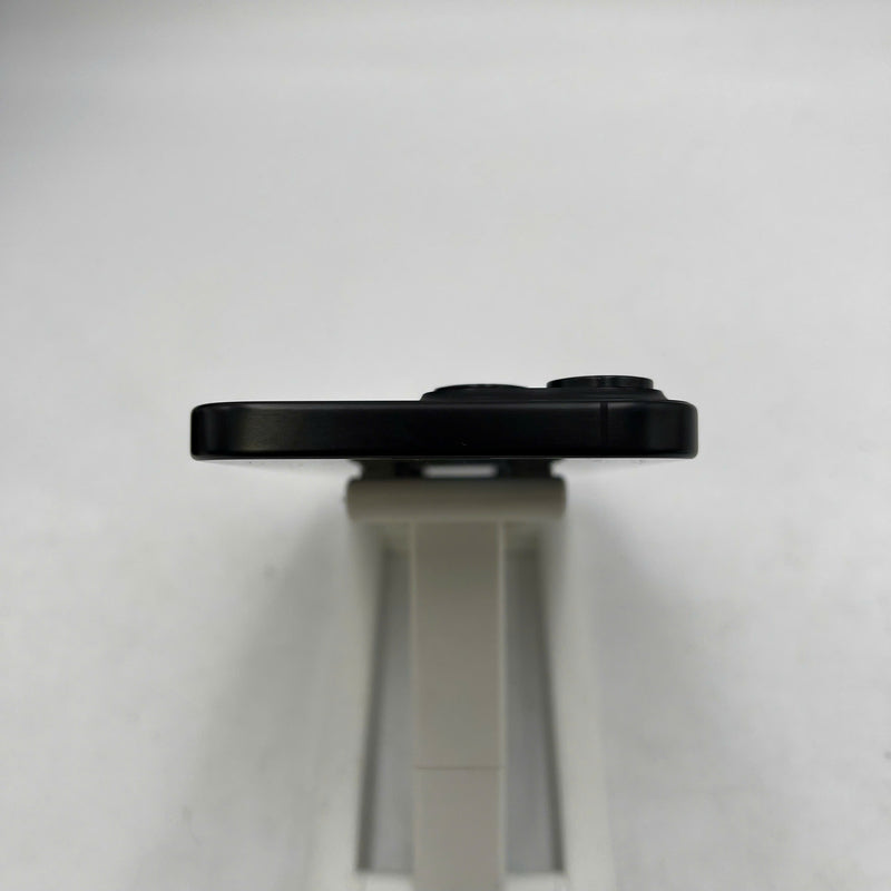 iPhone 15 Pro Max 256GB Black 98% battery 85% International from SB (No SB sim) - HH1964 