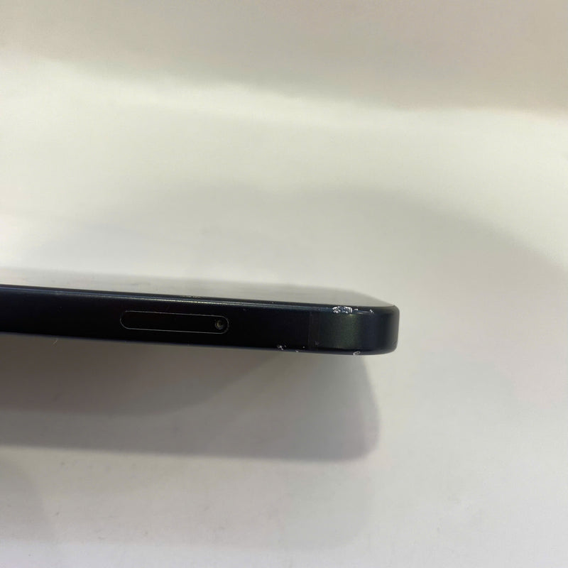 iPhone 15 128GB Black 97% battery 86% International from SB (No SB sim - scratches on edges and screen) - HH2832 