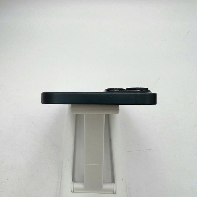 iPhone 14 Plus 128GB Black 98% battery 85% Apple International (scratched screen, scratched edges) - HH6692 