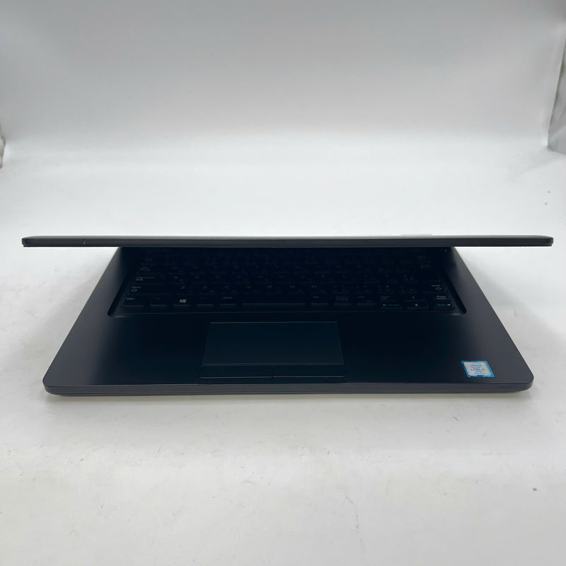 Dell Latitude 5490 13.3in i5-7300U/ RAM 8GB/ SSD 128GB BPTN Like new (White spot on screen - New battery replaced) 