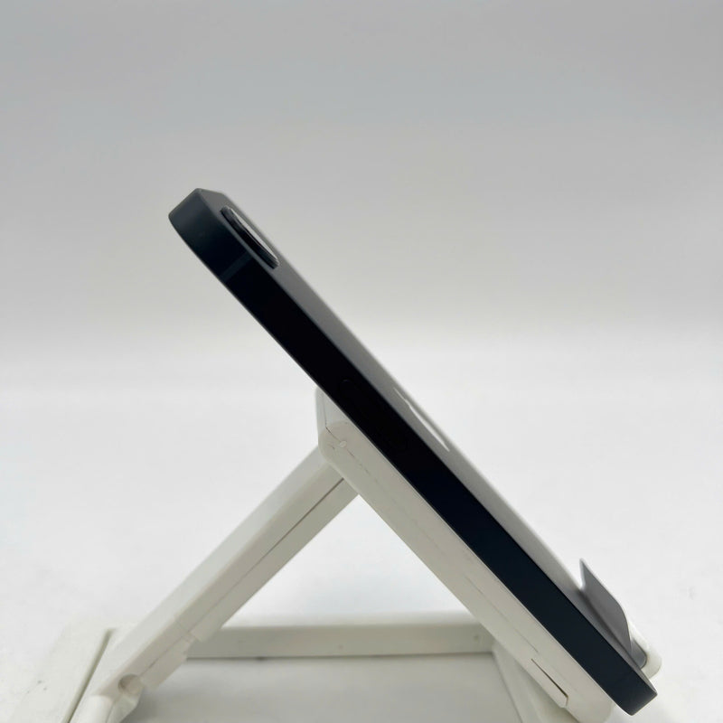 iPhone 16e 128GB Black 100% International Warranty from SB (No SB sim) 