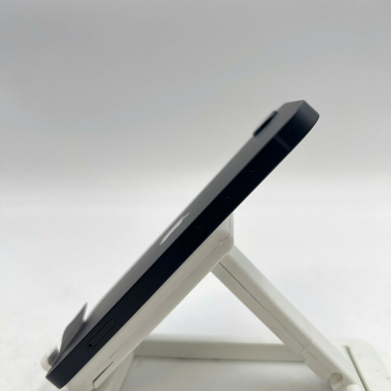 iPhone 16e 128GB Black 100% International Warranty from SB (No SB sim) 