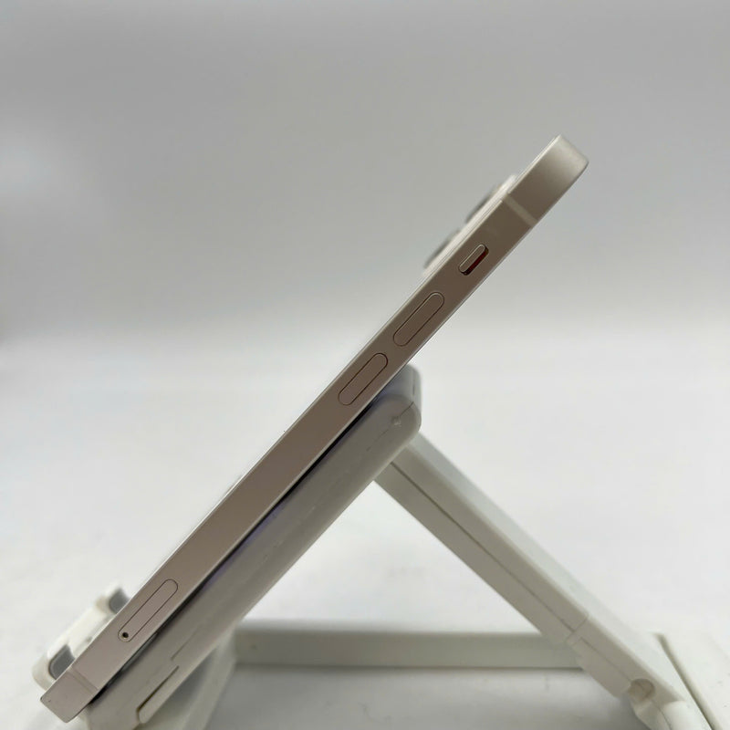 iPhone 12 256GB White 98% battery 100% International Apple (1x spot, scratched cam border, replaced original rear camera, DTP) - HH0801 