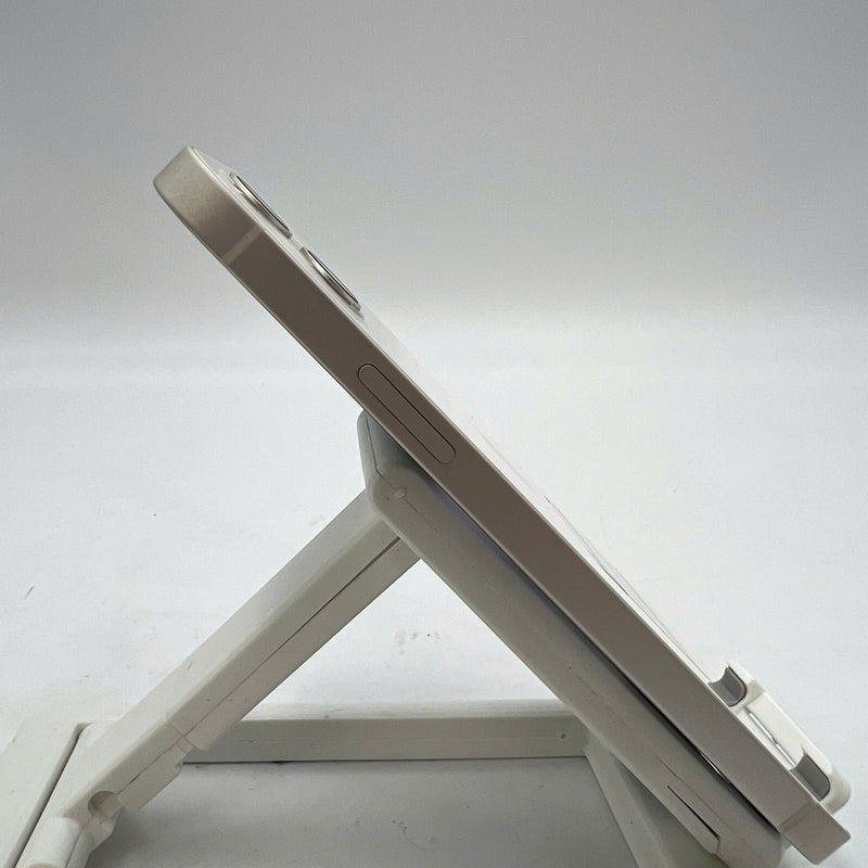 iPhone 12 256GB White 98% battery 100% International Apple (1x spot, scratched cam border, replaced original rear camera, DTP) - HH0801 