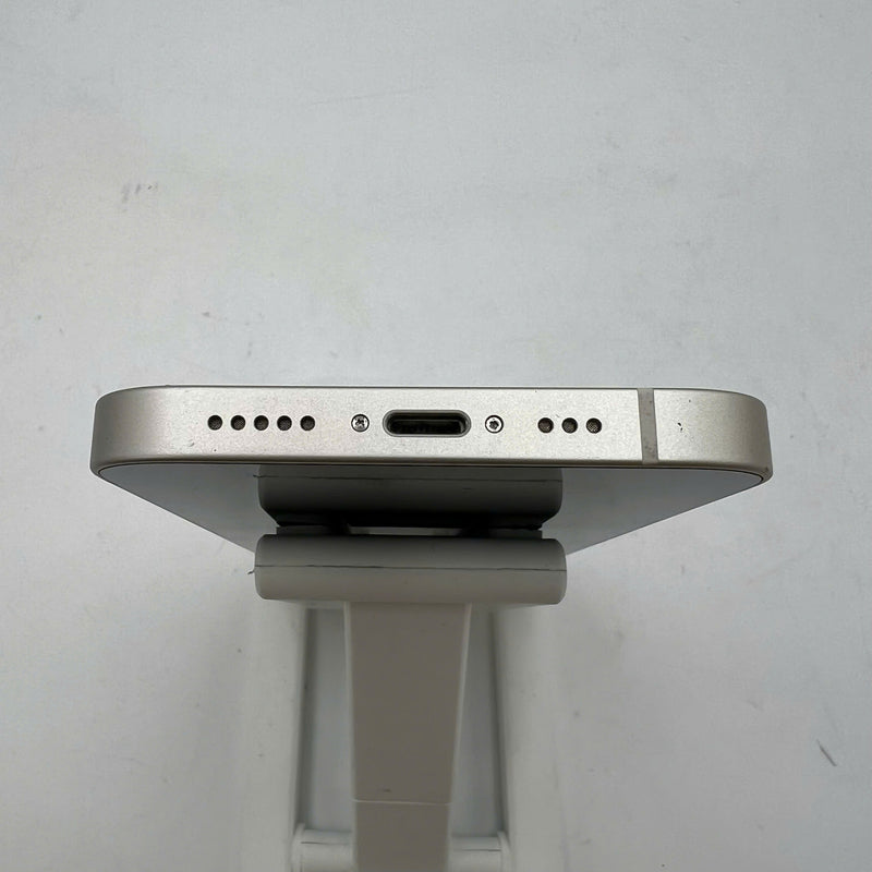 iPhone 14 128GB White 98% battery 100% International from DCM (No DCM sim - Replaced battery, scratched edges) - HH6287 