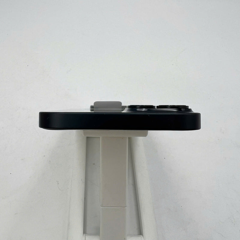 iPhone 14 Plus 256GB Black 100% International Warranty from SB (No SB sim) - HH1903 