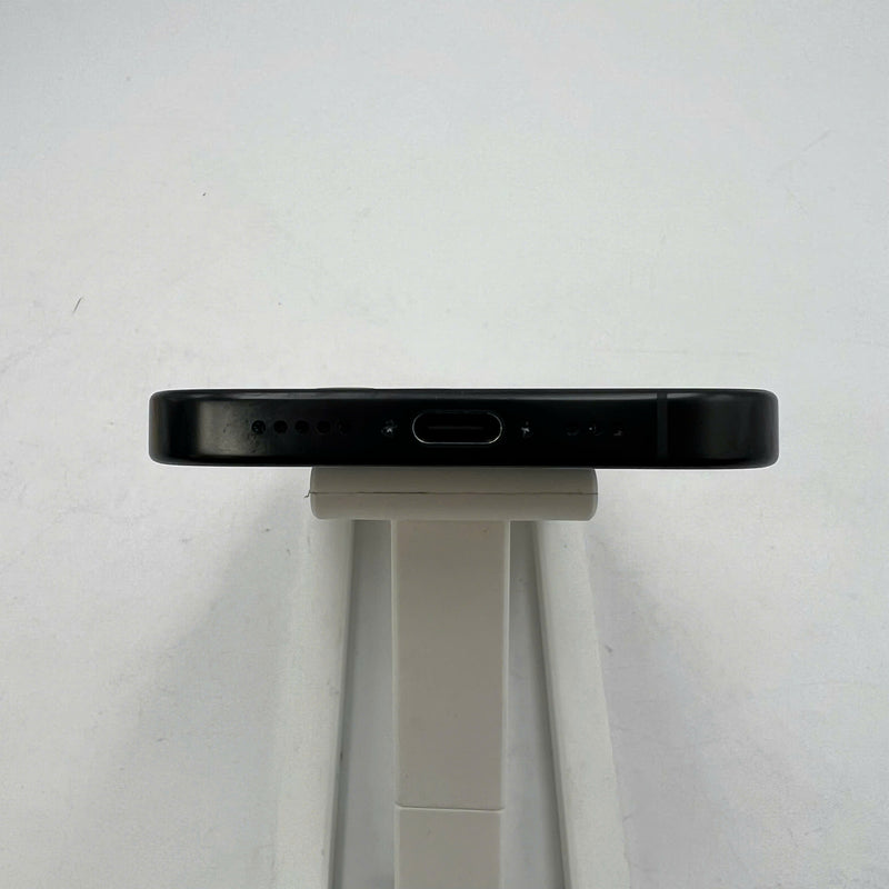 iPhone 16 Pro Max 256GB Black 98% battery 100% International from SB (No SB sim - scratched edges) - HH3946 