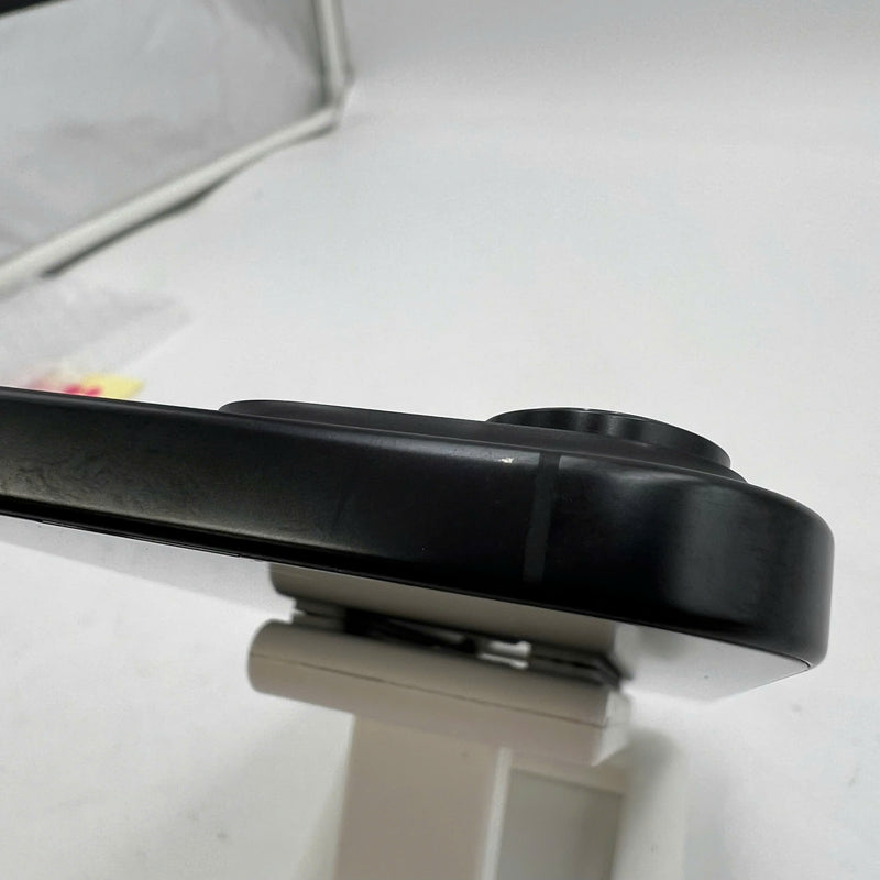 iPhone 16 Pro Max 256GB Black 98% battery 100% International from SB (No SB sim - scratched edges) - HH3946 