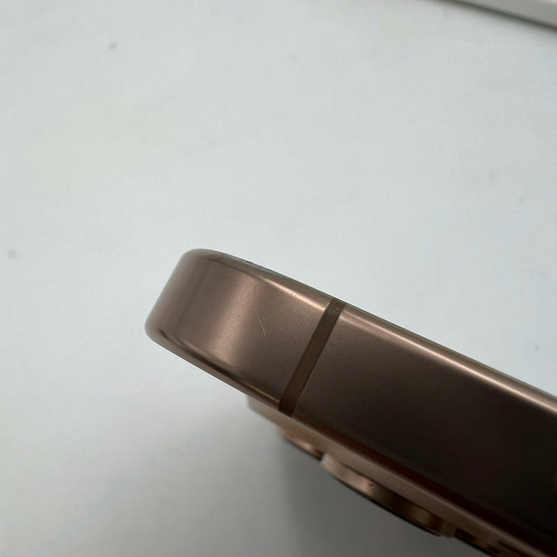 iPhone 16 Pro 128GB Desert Gold 98% battery 92% International Apple (scratched edges) - HH3841 