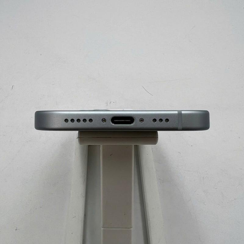 iPhone 15 128GB Blue 98% battery 87% International from AU (No AU sim - Scratched camera edge) - HH3935 