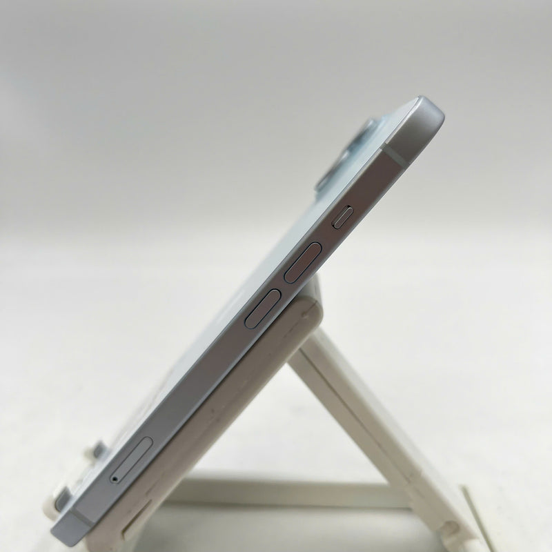 iPhone 15 128GB Blue 98% battery 88% The device has paid off all network bills and is used like an Apple International (light screen scratches, scratched edges) - HH5827 