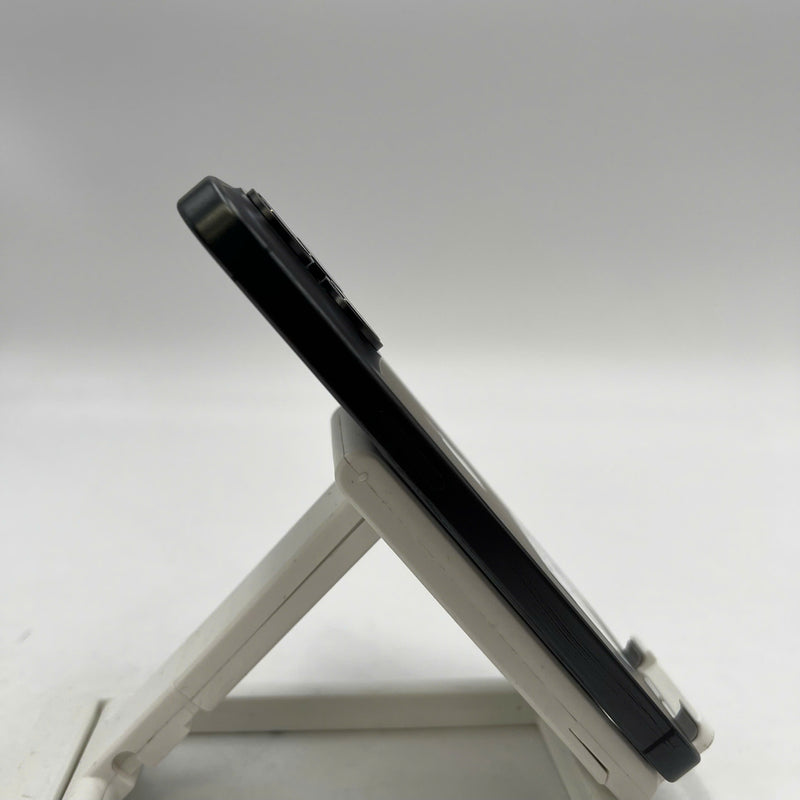 iPhone 15 Pro 128GB Black 98% battery 87% The device has paid all network fees and is used as an international Apple - HH0534 