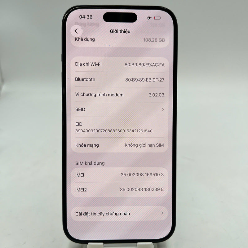 iPhone 15 Pro 128GB Blue 98% battery 87% International from SB (No SB sim - scratches on edges, slightly dark back) - HH5103 