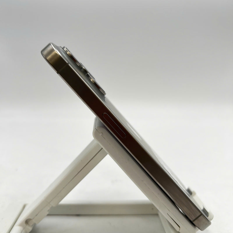 iPhone 15 Pro 128GB Natural 98% battery 86% The device has paid off all network bills and is used as an international Apple - HH0502 