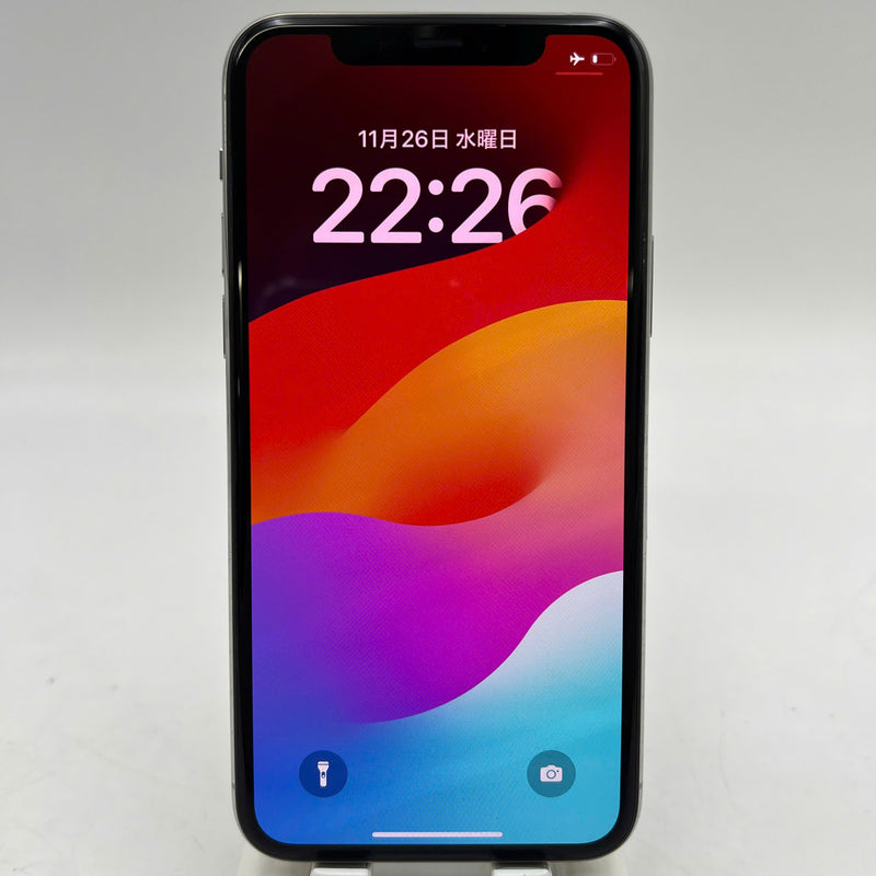 iPhone 11 Pro 64GB White 98% battery 87% The device has paid all network fees and is used like an Apple International (scratched edges and screen) - HH3531 