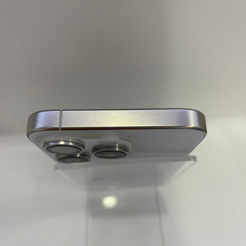 iPhone 15 Pro 128GB White 98% battery 90% International Apple - HH6962 