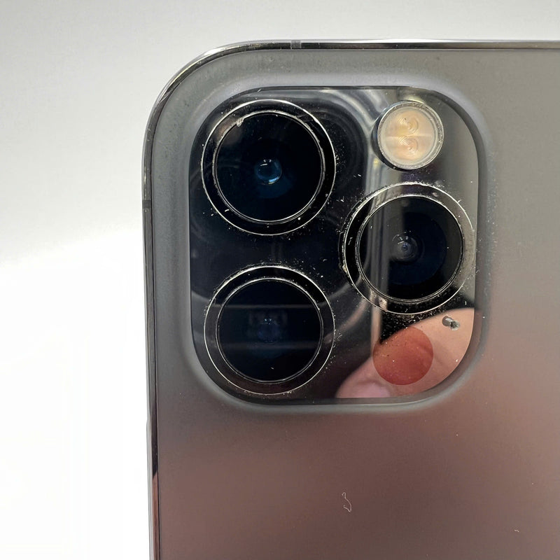 iPhone 12 Pro 128GB Black 98% battery 88% Apple International (scratched orange border, dark back, genuine Apple battery replacement) - HH3010 