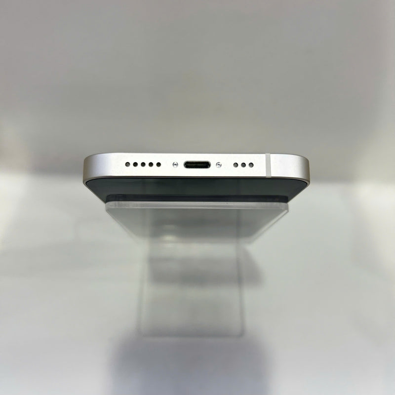 iPhone 13 128GB White 98% battery 87% International from SB (No SB sim) - HH6069 