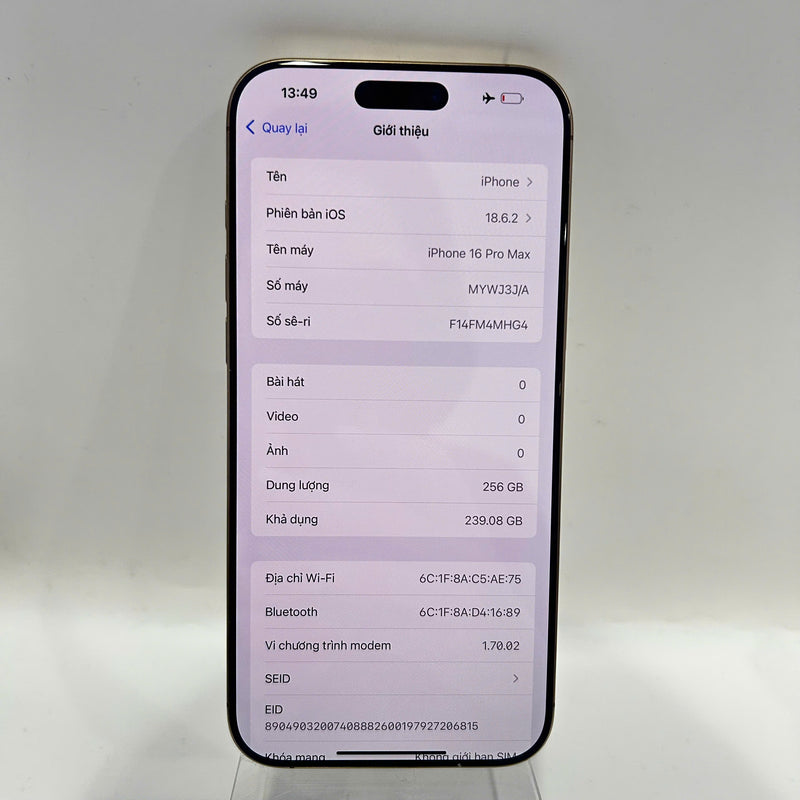 iPhone 16 Pro Max 256GB Desert Gold 98% battery 95% Apple International (scratched screen) - HH2848 