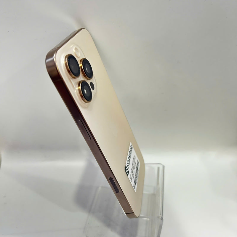 iPhone 16 Pro Max 256GB Desert Gold 98% battery 95% Apple International (scratched screen) - HH2848 