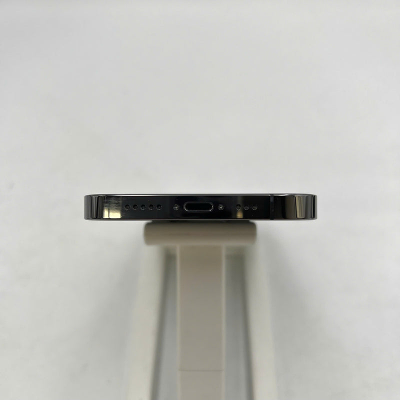 iPhone 13 Pro 128GB Black 98% battery 100% The device has paid off all network fees and is used like Apple International (Battery replaced, slightly dark back, 3x spots) - HH9789 