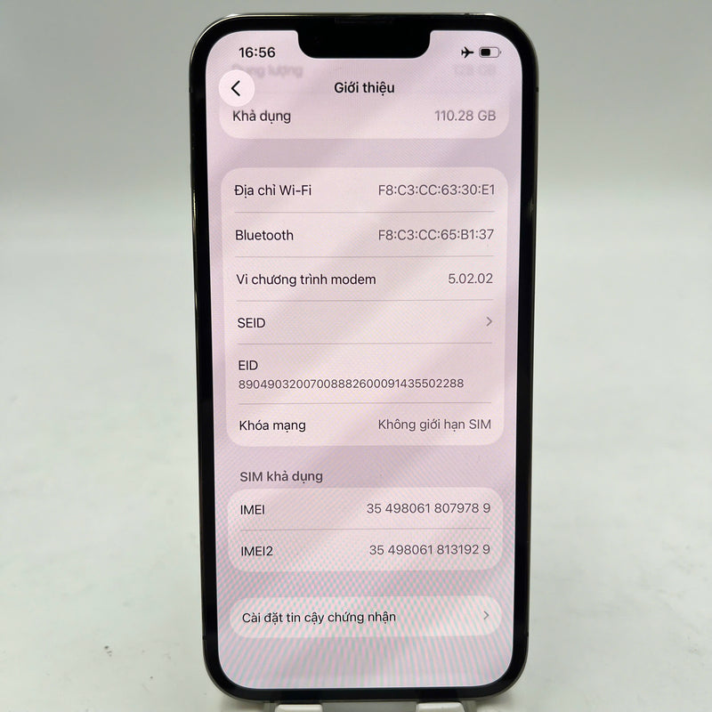 iPhone 13 Pro 128GB Black 98% battery 100% The device has paid off all network fees and is used like Apple International (Battery replaced, slightly dark back, 3x spots) - HH9789 