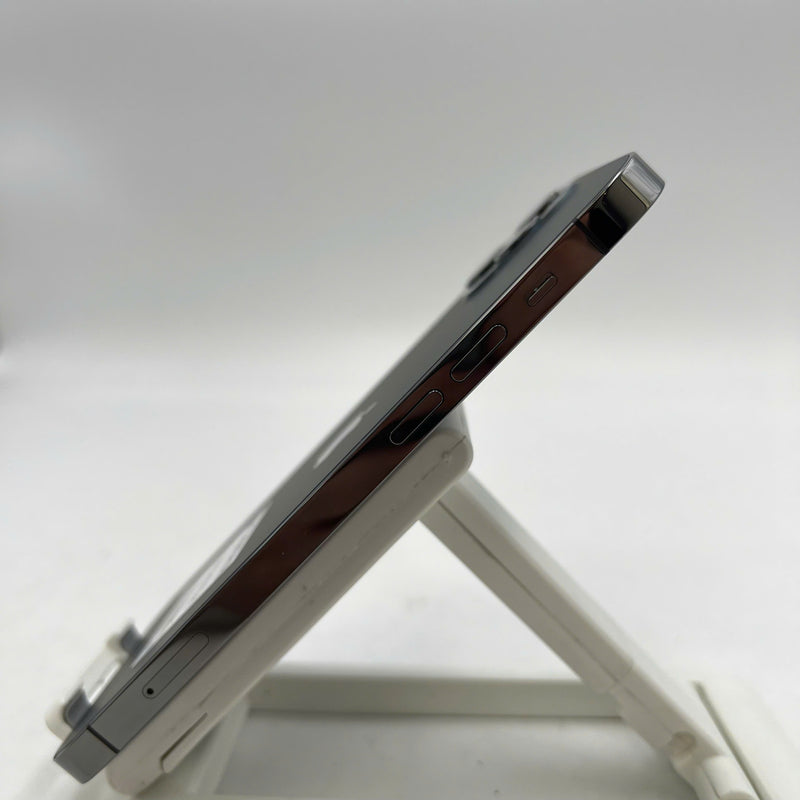 iPhone 12 Pro 128GB Black 98% battery 86% The device has paid off all network fees and is used like an Apple International (Scratched screen) - HH8222 