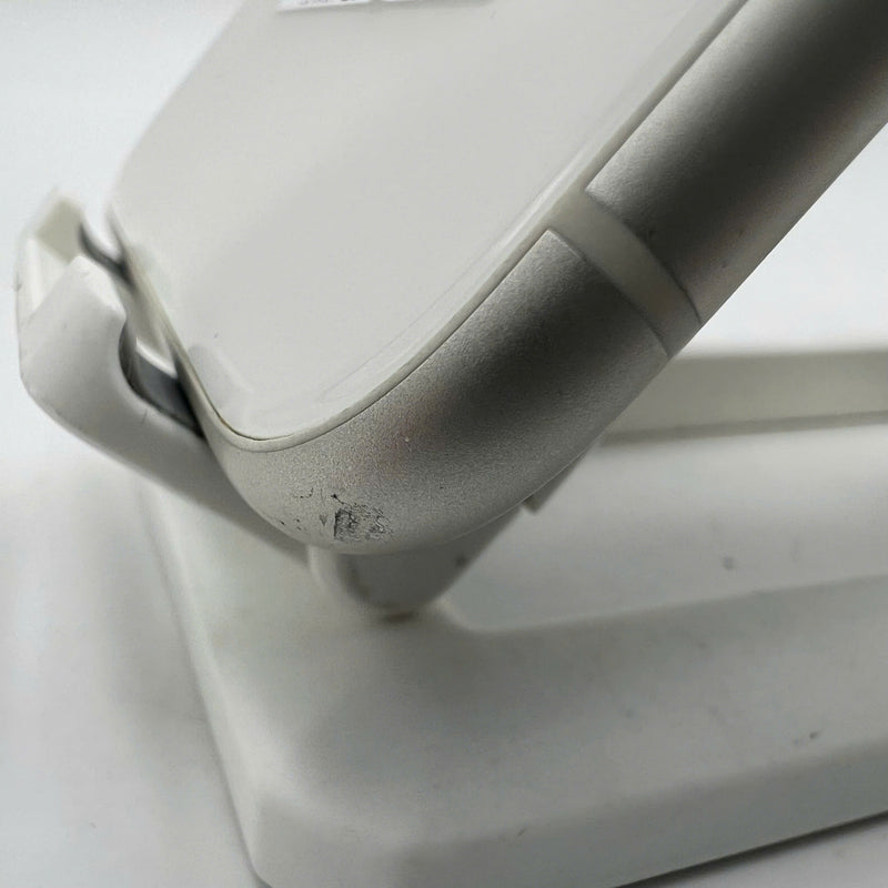 iPhone 11 64GB White 98% battery 86% The device has paid off all network fees and is used like an Apple International (scratched screen, scratched edges, 1x spot) - HH8728 